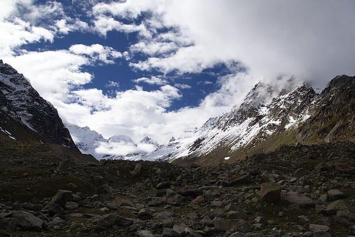 Hampta Valley Day Hike from Manali: Pine Forests to Lahaul Views photo 2