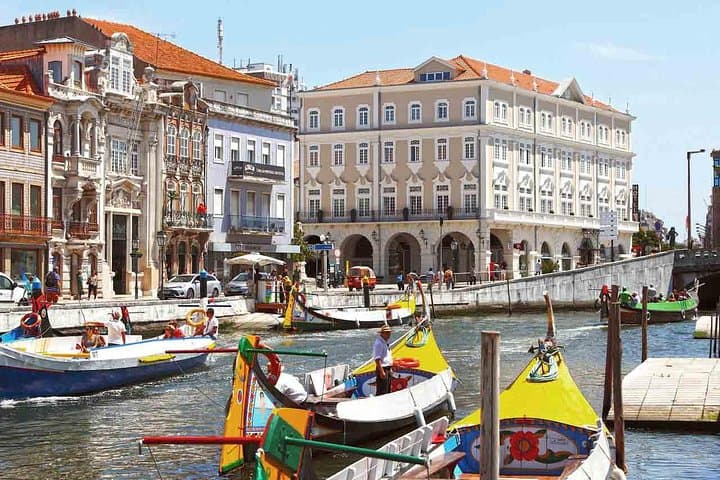 15-Day Private Portugal & Spain Tour — North and Central Highlights photo 3