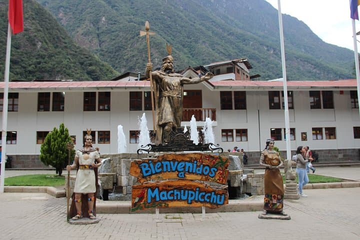 Inca Jungle Trail: 4-Day Bike, Raft and Hike to Machu Picchu photo 3