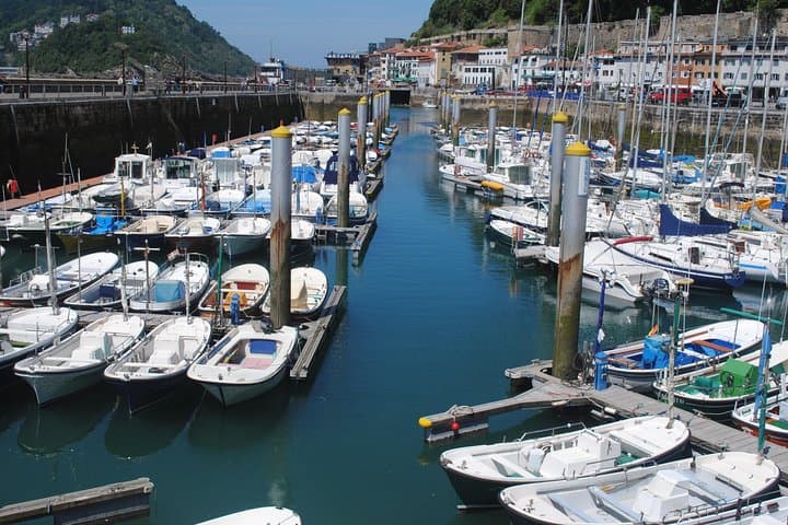 Explore San Sebastián: 3-Hour Private Highlights Walking Tour with Hotel Pickup photo 4