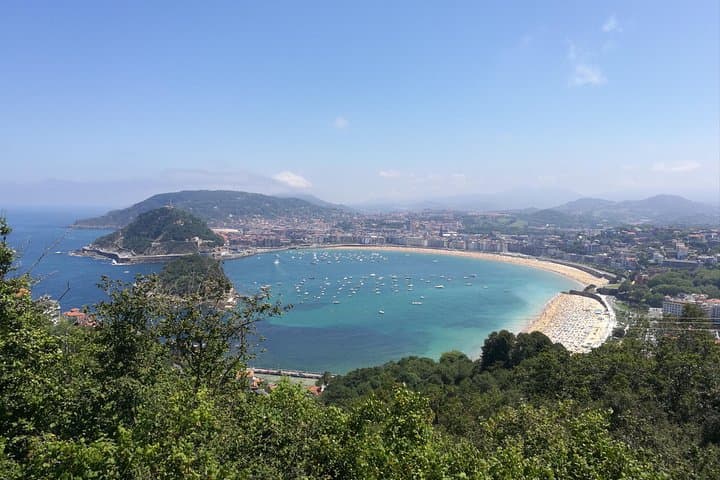 Explore San Sebastián: 3-Hour Private Highlights Walking Tour with Hotel Pickup photo 6