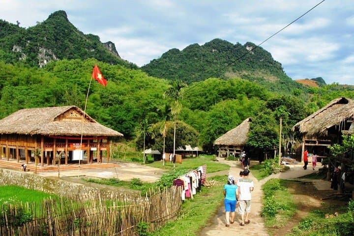 Mai Chau Nature Village Private Day Trip: A Day Among Rice Paddies & Thai Stilt Houses photo 5