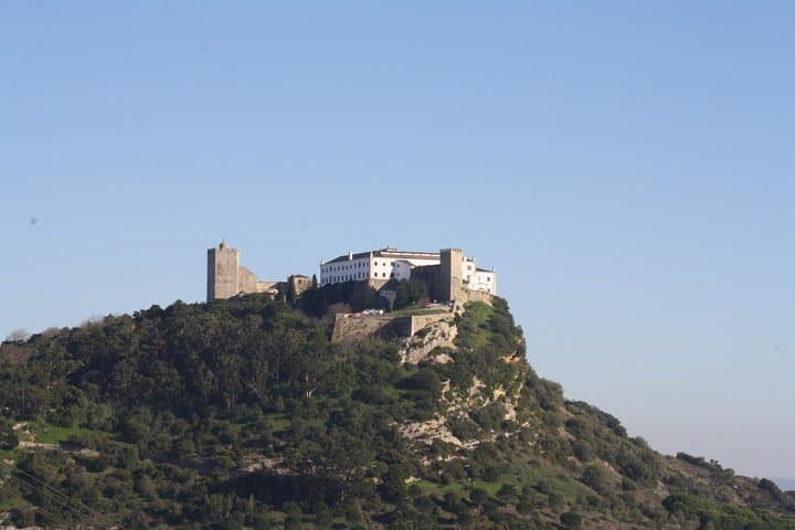 Private Lisbon & Setúbal Day Tour: Arrábida, Castles & Outlet Shopping photo 3