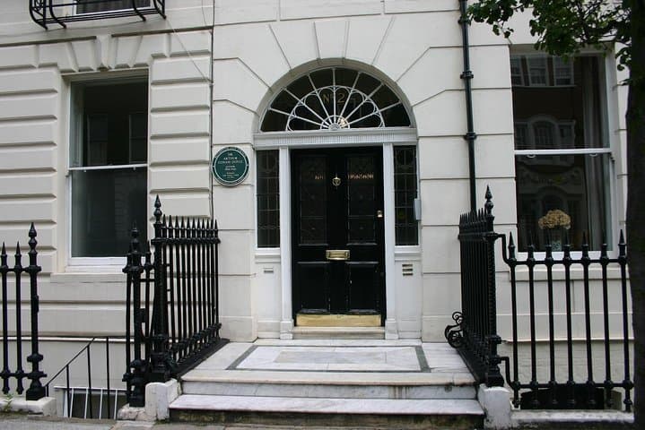 Sherlock Holmes London Walking Tour — Baker Street, Conan Doyle Sites & Private Guide photo 3