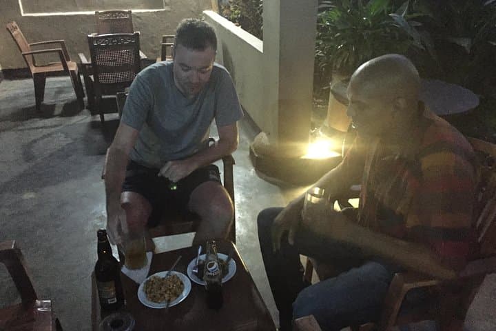 Colombo Dodgy Bar Crawl: Secret Bars, Arrack & Hearty Street Food photo 3