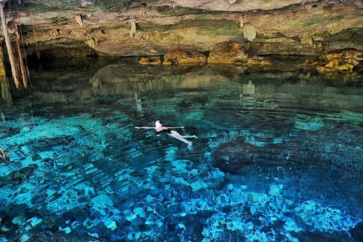 Tulum and Cenote Casa Tortuga Day Trip: Ruins, Swim & Snorkel photo 2