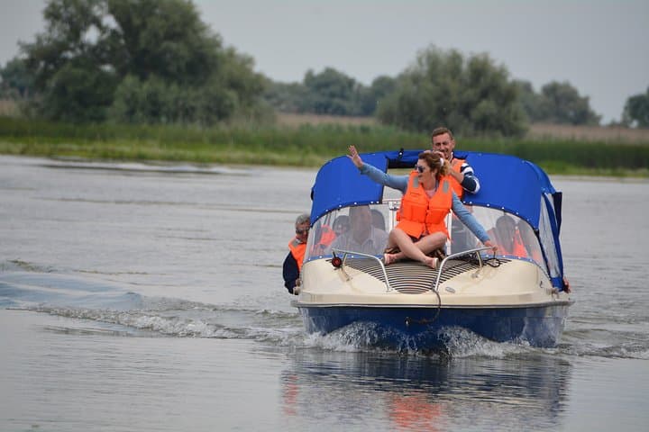Full-Day Private Speedboat to Mila 23 & Sulina — Danube Delta Micro-Delta Experience photo 3