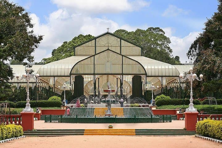South Bangalore Biking Expedition: Sunrise Ride to Lalbagh, Temples & Food Street photo 2