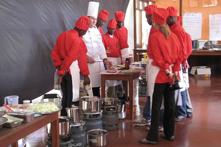 Kilimanjaro Machame Route: 10-Day Summit Trek to Uhuru Peak photo 3