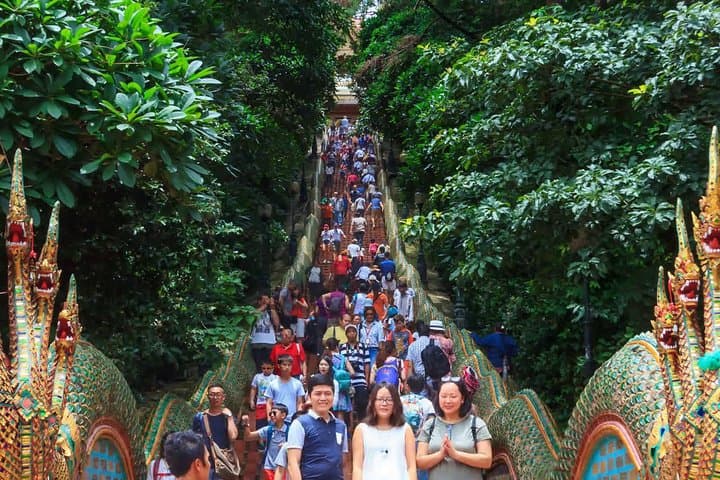 Ascend Doi Suthep: Wat Phra That Temple & Phu Ping Palace Half-Day Tour photo 3