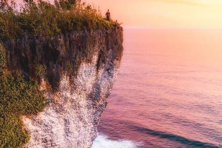Uluwatu Instagram Tour: Beaches, Cliffs & Kecak at Sunset