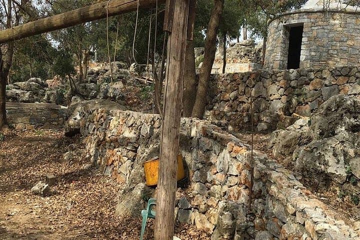 Land Rover Safari in Crete: Shepherd's Hut & Traditional Cheese-Making Day Tour photo 2