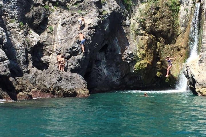 Private Amalfi Coast Boat Excursion from Praiano — Full-Day Cruise to Positano, Amalfi & Grottoes photo 5
