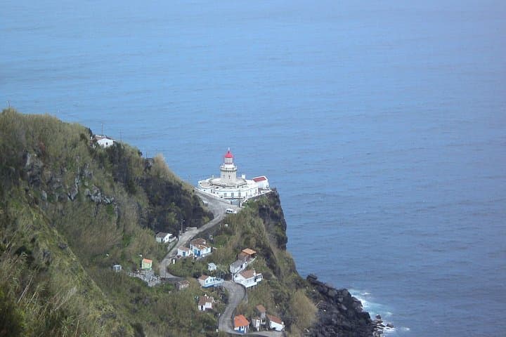 Northeast São Miguel Full-Day Tour: Waterfalls, Belvederes & Volcanic Coast photo 4