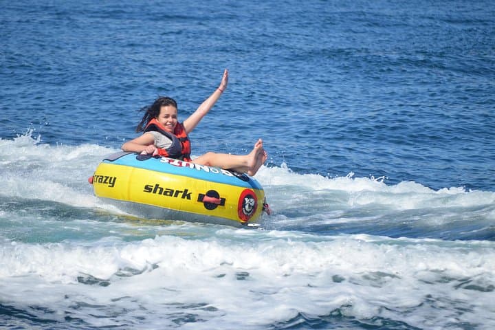 Action Pack in Vilamoura: 3-Hour Private Boat Trip to Cliffs, Caves & Swim Stops photo 5