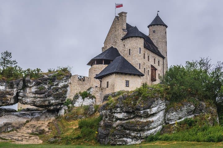 Eagles’ Nests Castles Day Tour from Krakow: Ogrodzieniec, Pieskowa Skała & Błędowska Desert photo 2