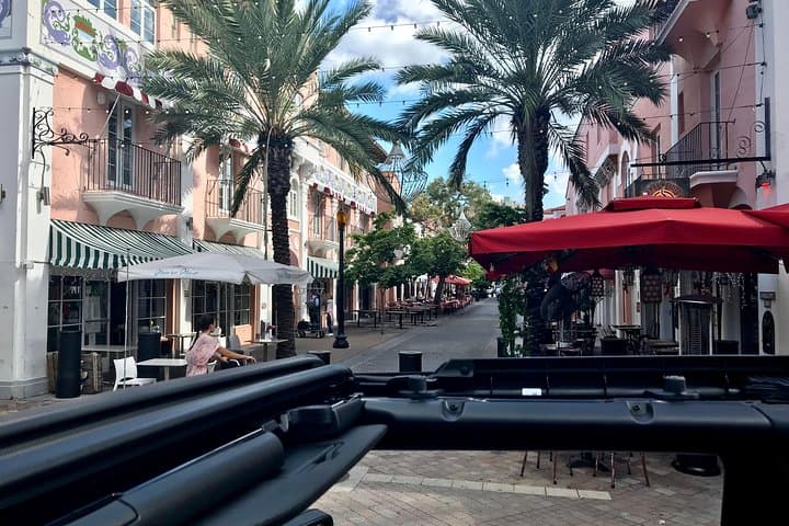 Miami Private Architecture & History Tour with Transport — South Beach to Vizcaya photo 3