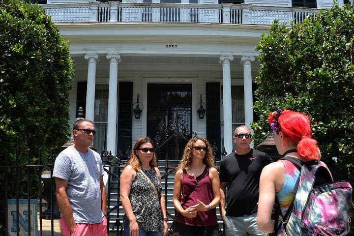 Garden District Secrets and Scandals Walking Tour in New Orleans photo 4