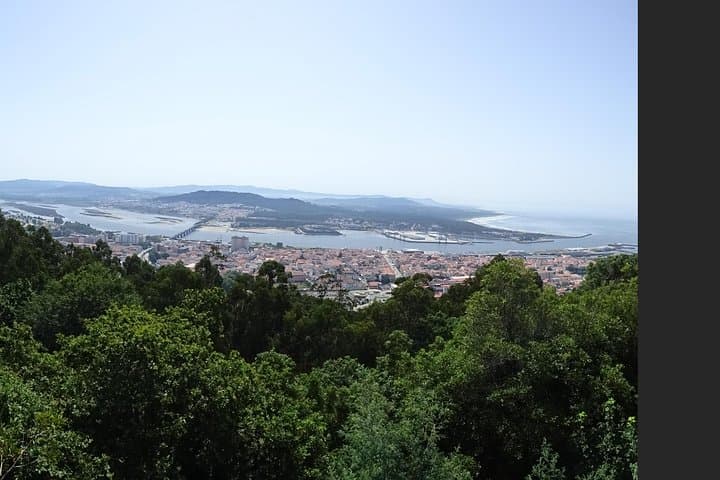 Minho Coast Private Day Tour: Viana do Castelo, Vila Nova de Cerveira & Moledo photo 2