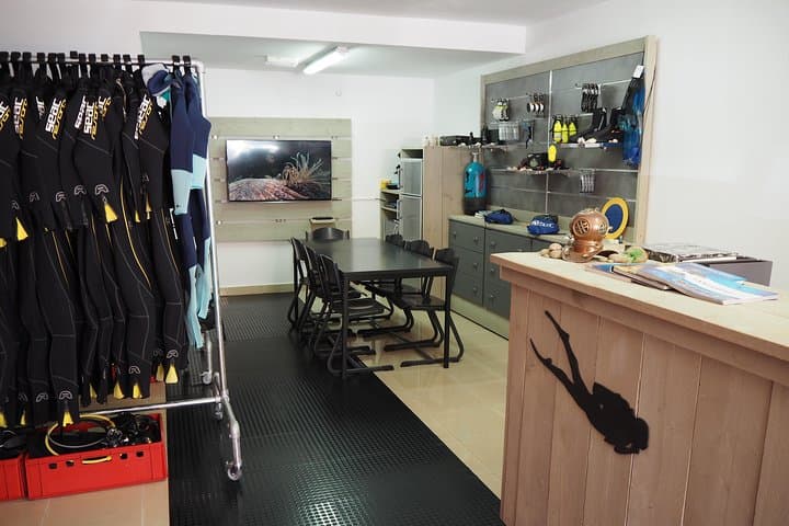 Private Try Dive in Puerto del Carmen — First Scuba Experience in Lanzarote photo 6