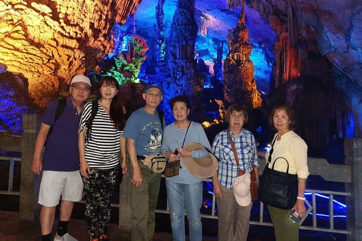Exploring Guilin's Reed Flute and Crown Caves: Private Day Tour