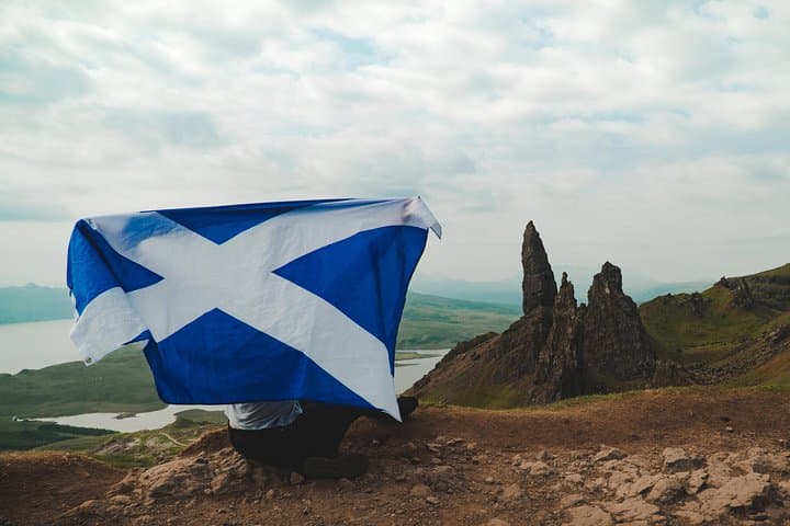3-Day Isle of Skye and Scottish Highlands Budget Backpacking Tour from Edinburgh photo 2