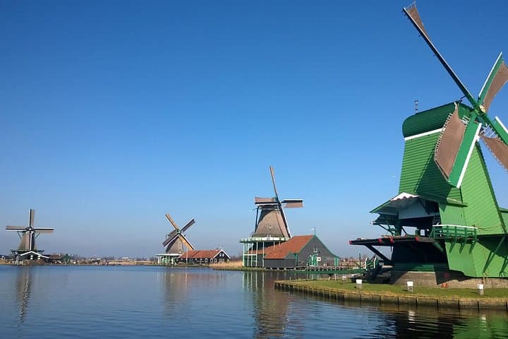 Keukenhof Tulips & Zaanse Schans Windmills Small-Group Tour from Amsterdam photo 3