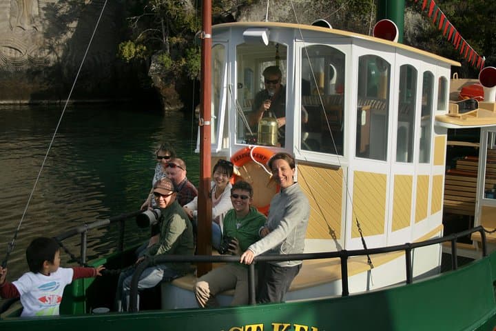 Lake Taupo Māori Rock Carvings Scenic Cruise on the Ernest Kemp photo 6