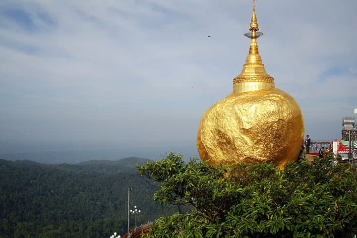 Overnight Golden Rock & Bago Tour from Yangon — Sunset at Kyaiktiyo Pagoda photo 2