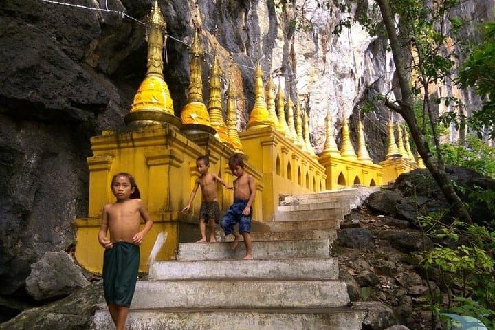 Overnight Golden Rock & Bago Tour from Yangon — Sunset at Kyaiktiyo Pagoda photo 6