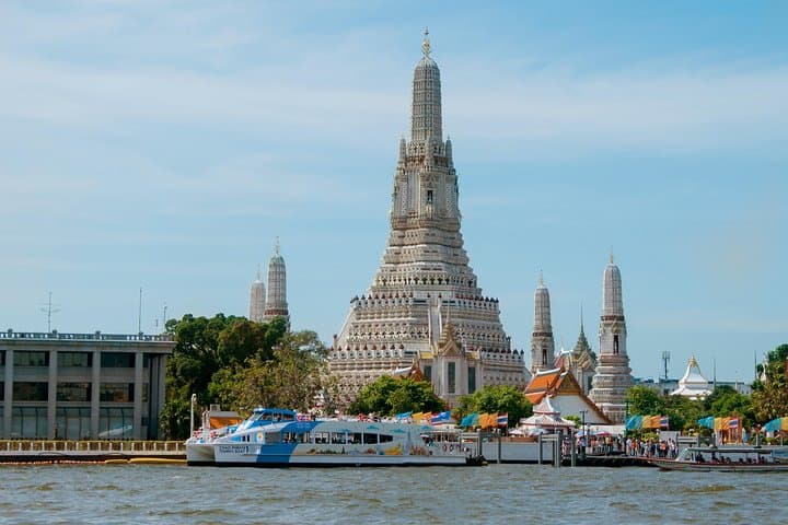 All-Day Chao Phraya River Hop-On Hop-Off: Bangkok River Pass Guide