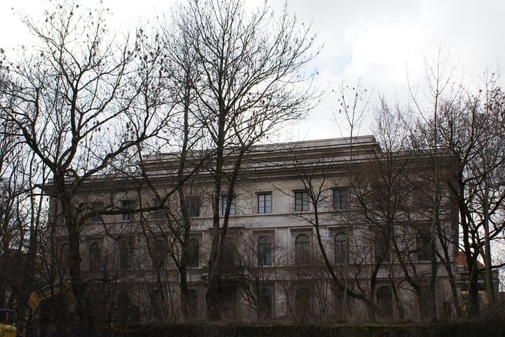Munich and the Third Reich: Small-Group 2-Hour Walking Tour photo 2