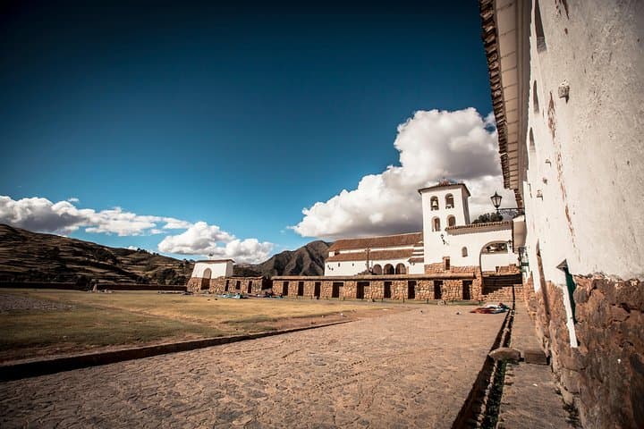 Sacred Valley Full-Day: Chinchero, Yucay Living Museum & Ollantaytambo Fortress photo 2