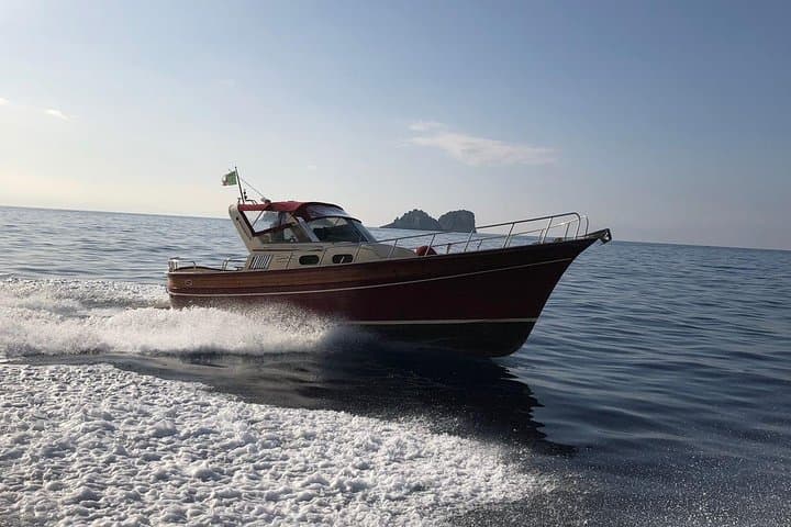 Private Amalfi Coast Boat Excursion from Positano: Swim, Caves & Amalfi Stop photo 3