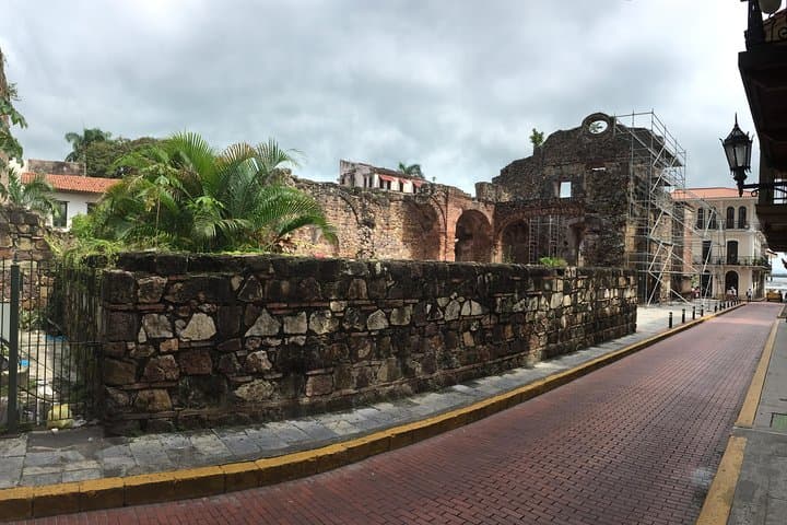 Casco Viejo Private Historical Walking Tour in Panama City — 2-Hour Guided Experience photo 3