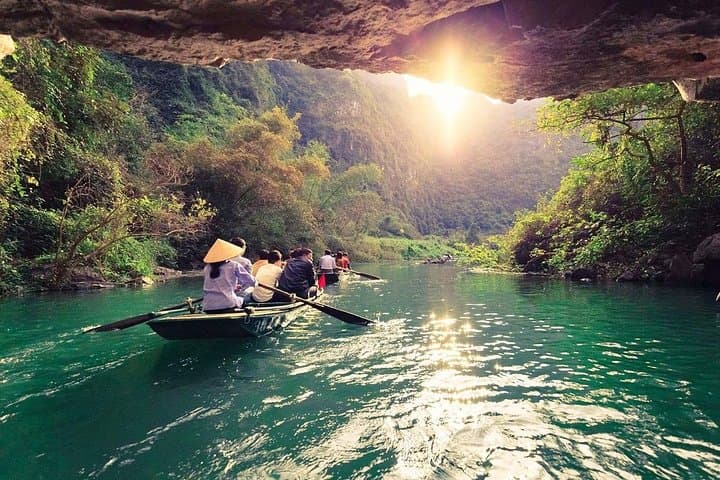 Ninh Binh Full-Day: Bai Dinh, Trang An & Mua Cave Small-Group Tour