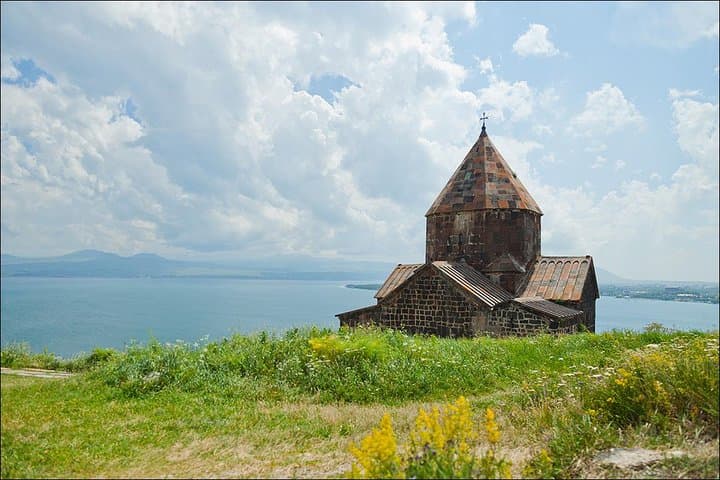 Private Half-Day Lake Sevan & Sevanavank Tour from Yerevan