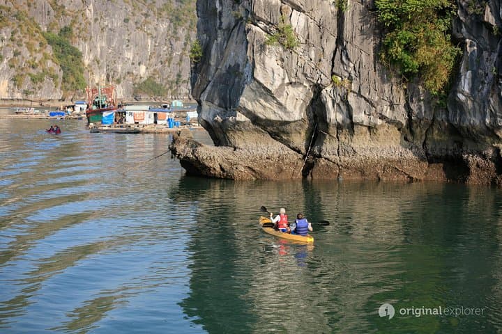 Luxury Lan Ha Bay Day Cruise from Hanoi — Limousine Transfer & Kayaking photo 4