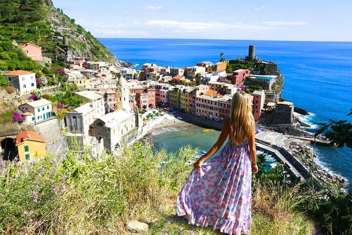 Cinque Terre Private Day Tour from Florence — Manarola, Vernazza & Monterosso photo 3