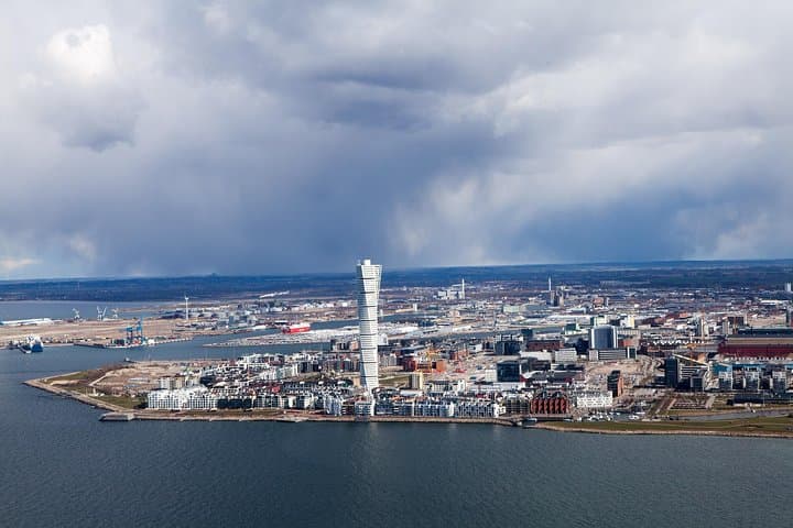Green Malmö: Private Sustainability Tour of Västra Hamnen and Hyllie photo 3