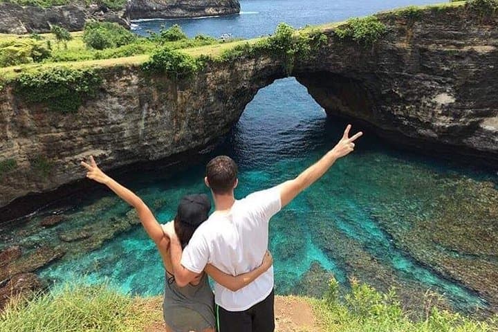 Nusa Penida Instagram Tour: Kelingking, Broken Beach & Crystal Bay Day Trip photo 3