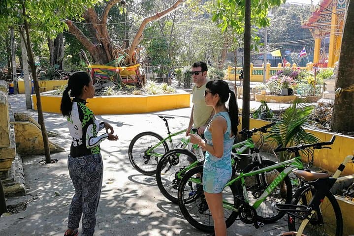 Bangkok Bike & Boat Tour: Canals, Temples and Local Lunch photo 6