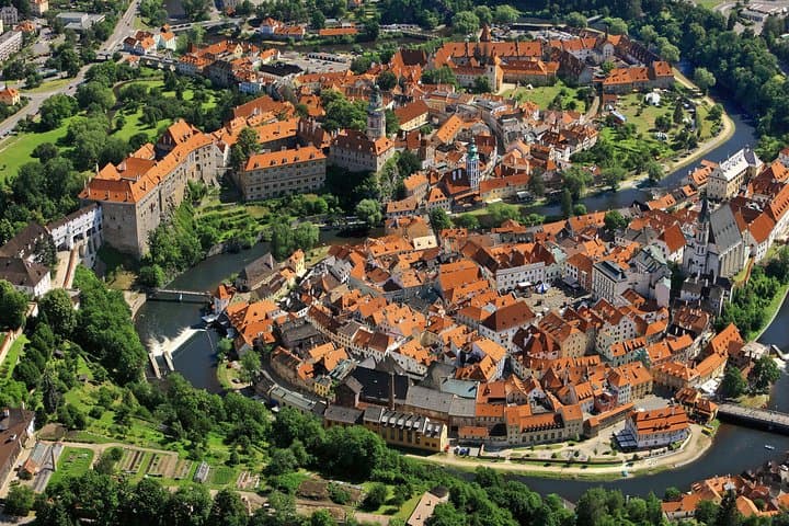 Cesky Krumlov Full-Day from Prague: Castle Courtyards & Vltava Riverside