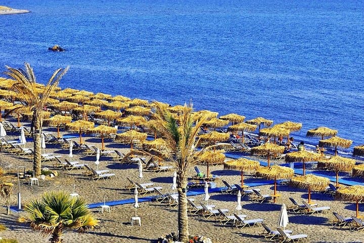 Explore Santorini: A 5-Hour Private Tour of Unforgettable Highlights photo 6