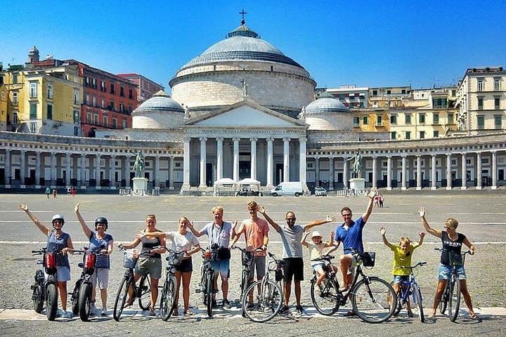 Naples Guided Bike Tour: Historic Center, Coast & Local Flavors photo 3