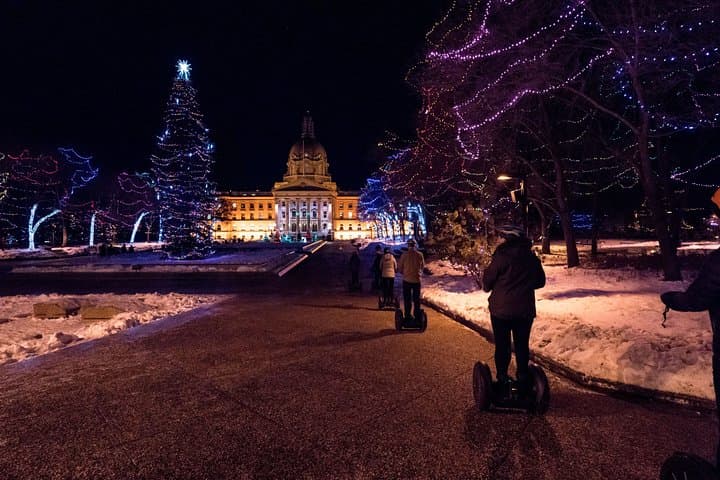 Edmonton Legislature Lights Segway Tour: Evening Ride Through Festive Grounds