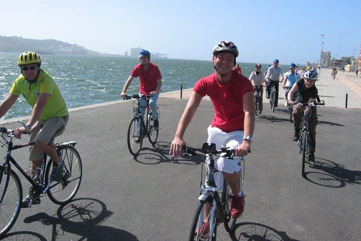 Lisbon Waterfront Bike Tour: 4‑Hour Easy Ride from City Center to Belém photo 4