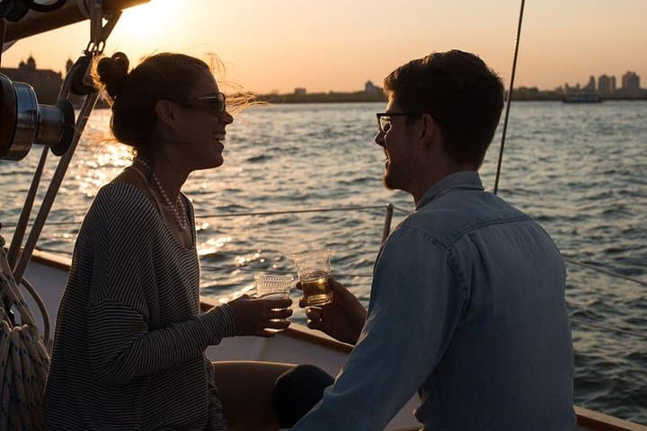 Schooner Sunset in Key West: Two-Hour America 2.0 Cruise with Drinks & Hors d'oeuvres photo 4