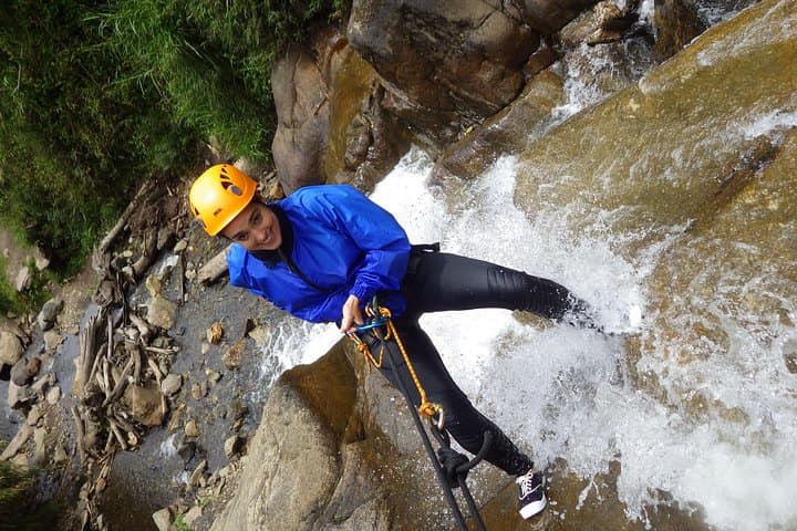 Canyoning at Chamana and Río Blanco Waterfalls — Half-Day Baños Adventure photo 5