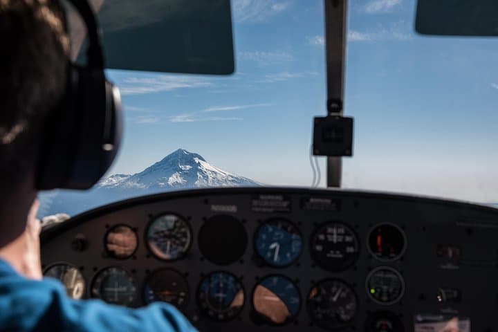 Mount Hood & Columbia River Gorge Air Tour — Scenic Flight from Portland photo 5